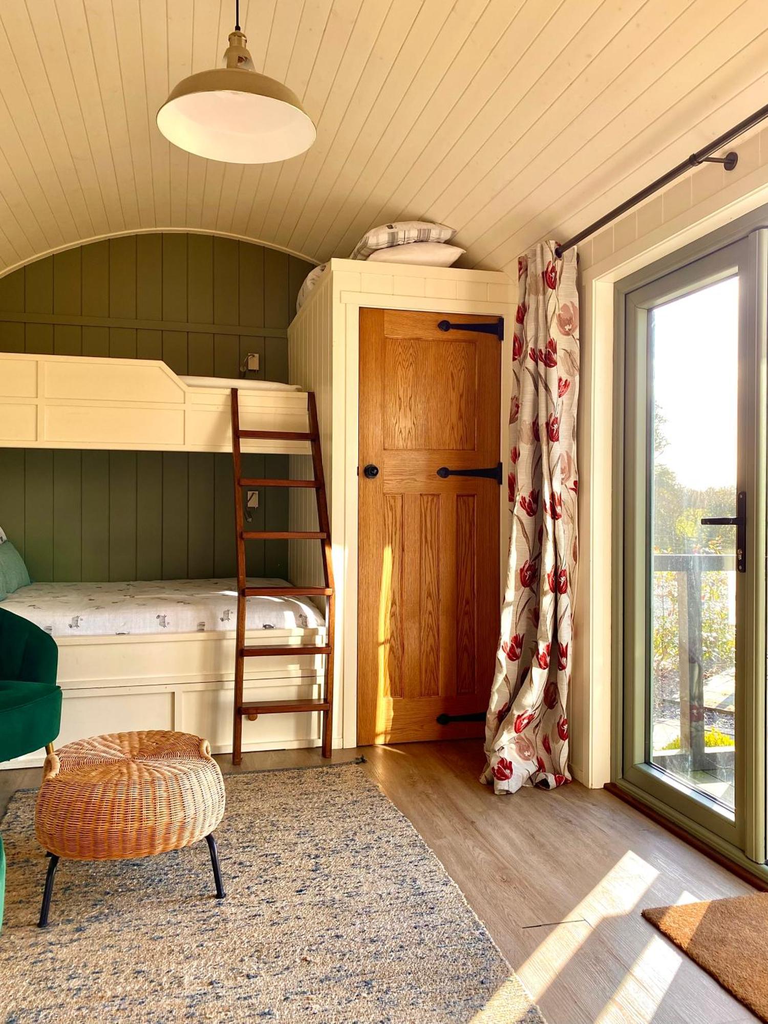 Villa Bailey'S Hideaway Portadown Esterno foto